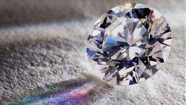 你可以不拥有,但不能不知道,世界上最珍贵的宝石之一—塔菲石