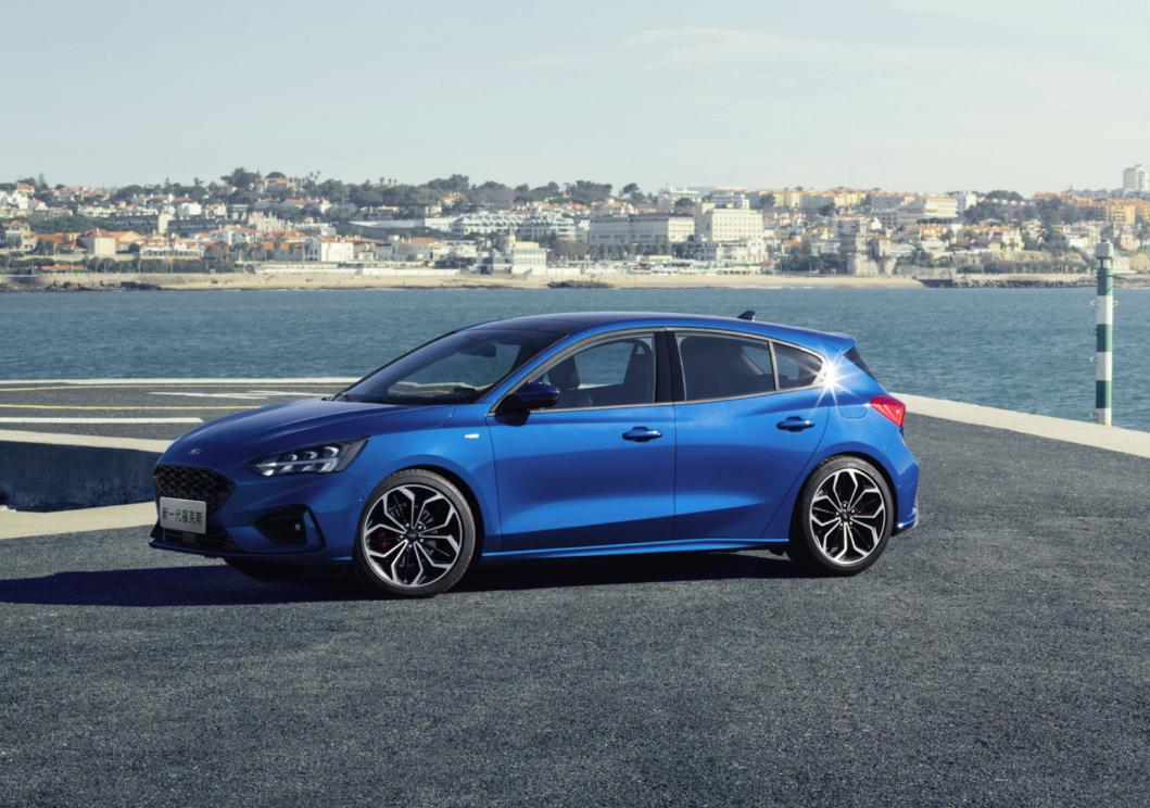 新一代的福克斯小钢炮,性能提升,能否成为同级车操控之王?