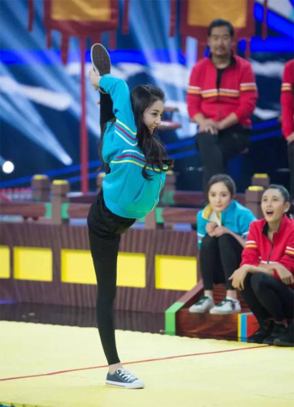 《新舞林大会》开播在即,迪丽热巴,郑恺两大跑男将一展舞姿