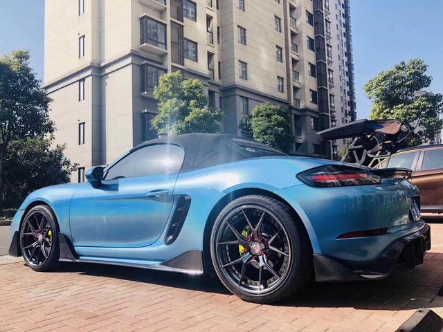 山东最新改装案例,保时捷718 碳纤维套件装车案例