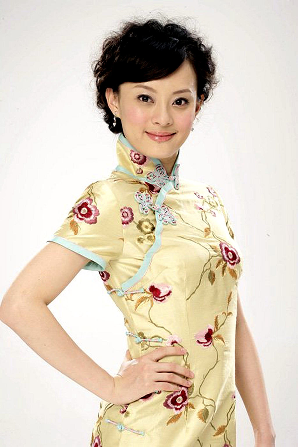 孙俪的五张美照中,混入一张蒋勤勤的美照,眼尖的你找到了吗?