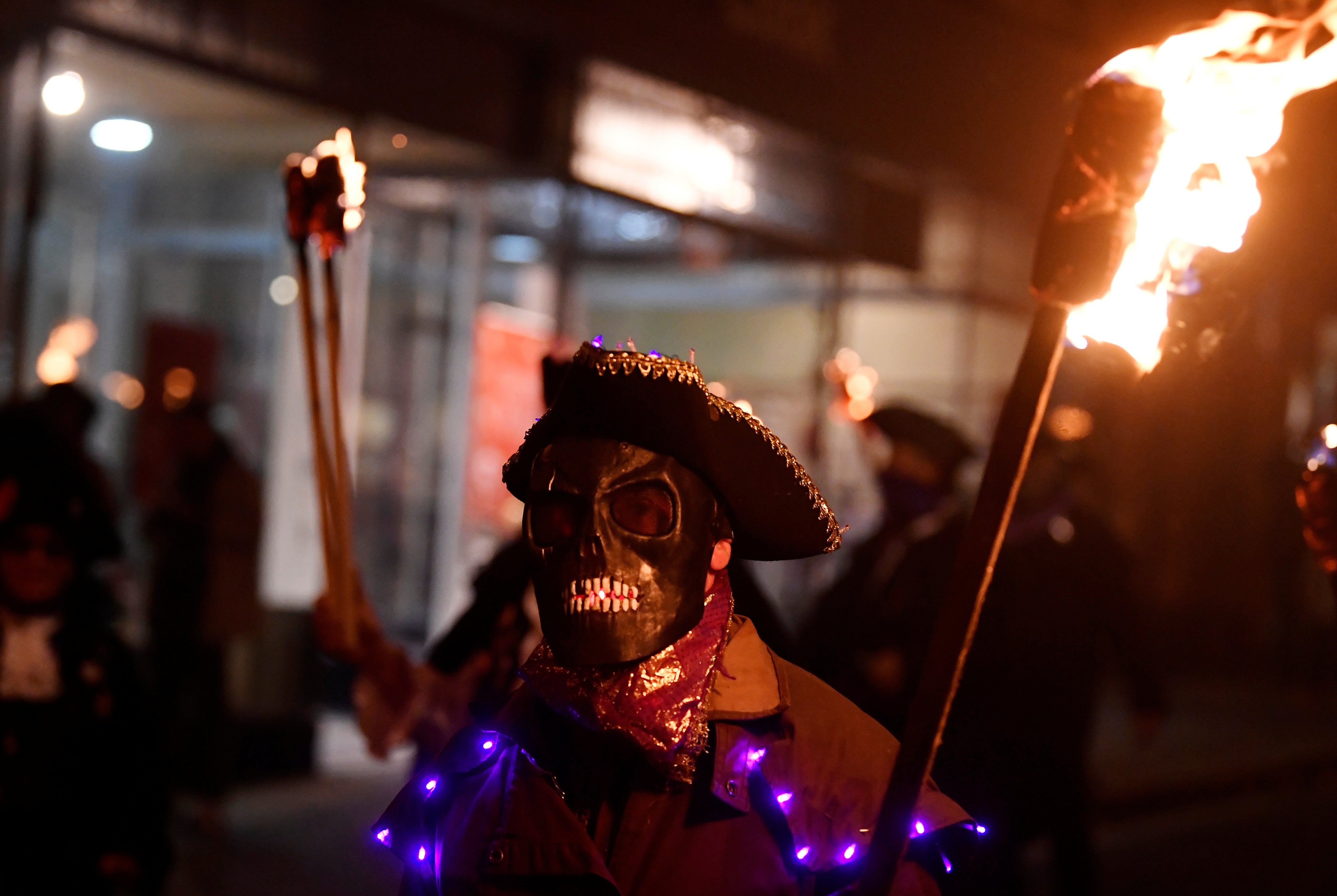 英国庆祝篝火节(4)