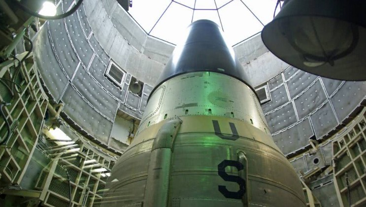 美国洲际导弹发射井有多牛?造价达220万,3年才能建一个