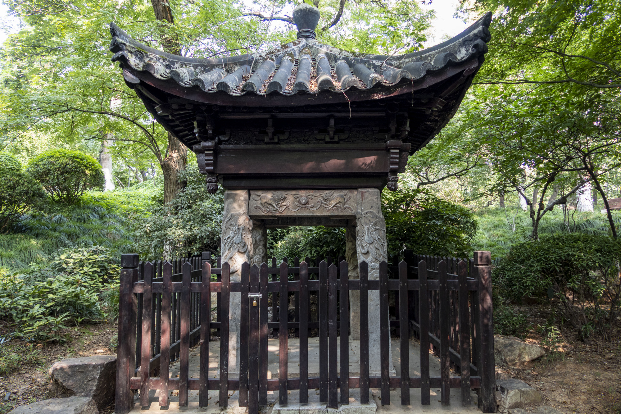 江阴中山公园角落里这座亭子,历史悠久,其历史很少人知道