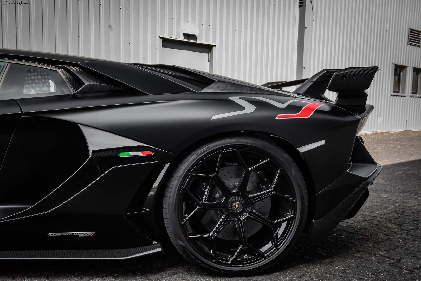 兰博基尼埃文塔多svj,很酷的黑色!