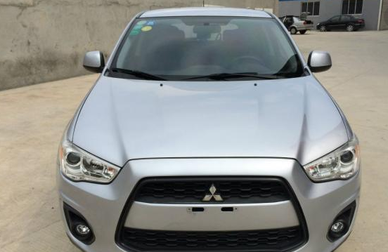 汽车:三菱diamante具有运动模式的自动变速器!