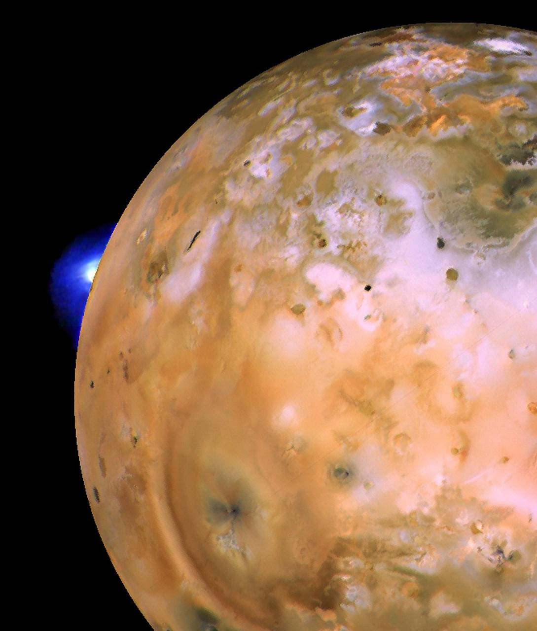 土卫六是土星最大的一颗卫星,也是太阳系中第二大的卫星(仅次于木卫三