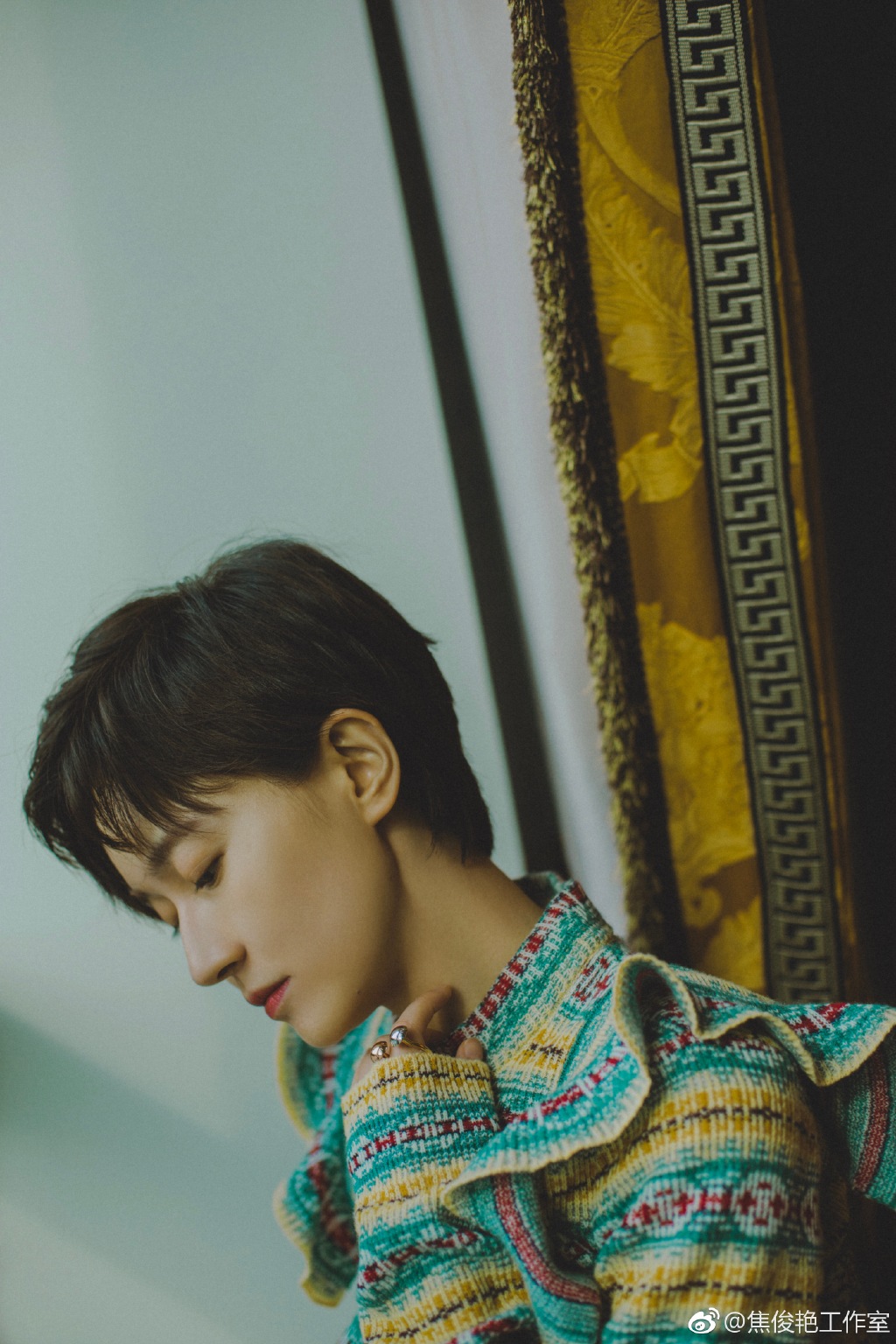 焦俊艳长发和短发判若两人,剪短发变身霸道女总裁,看完好想剪