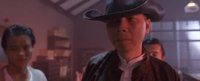 还有谁?一当主角就拿影帝的导演冯小刚,客串生涯这么精彩