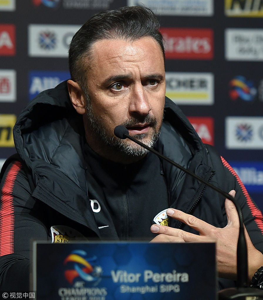 2018亚冠附加赛前瞻:上港召开赛前发布会 主帅佩雷拉携浩克出席