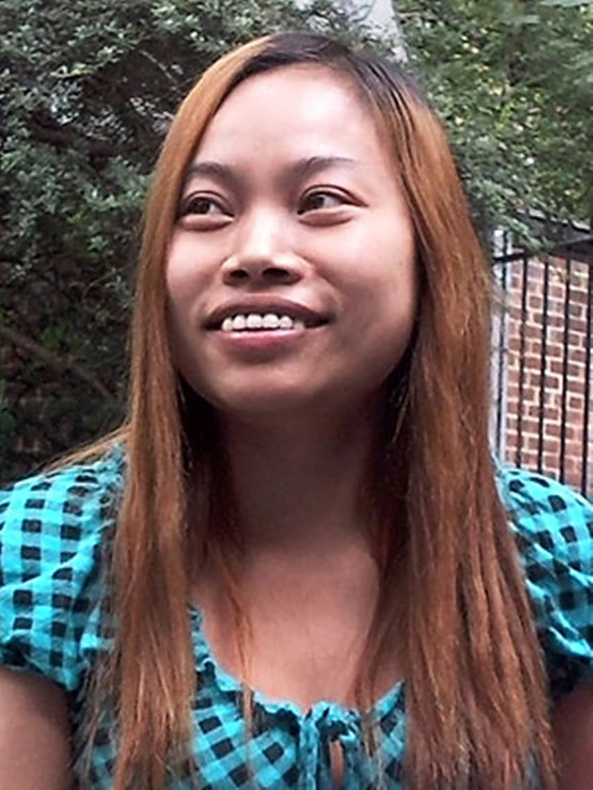 凤姐晒素颜照,没想到被网友p成网红脸,确定不是低配版周海媚?