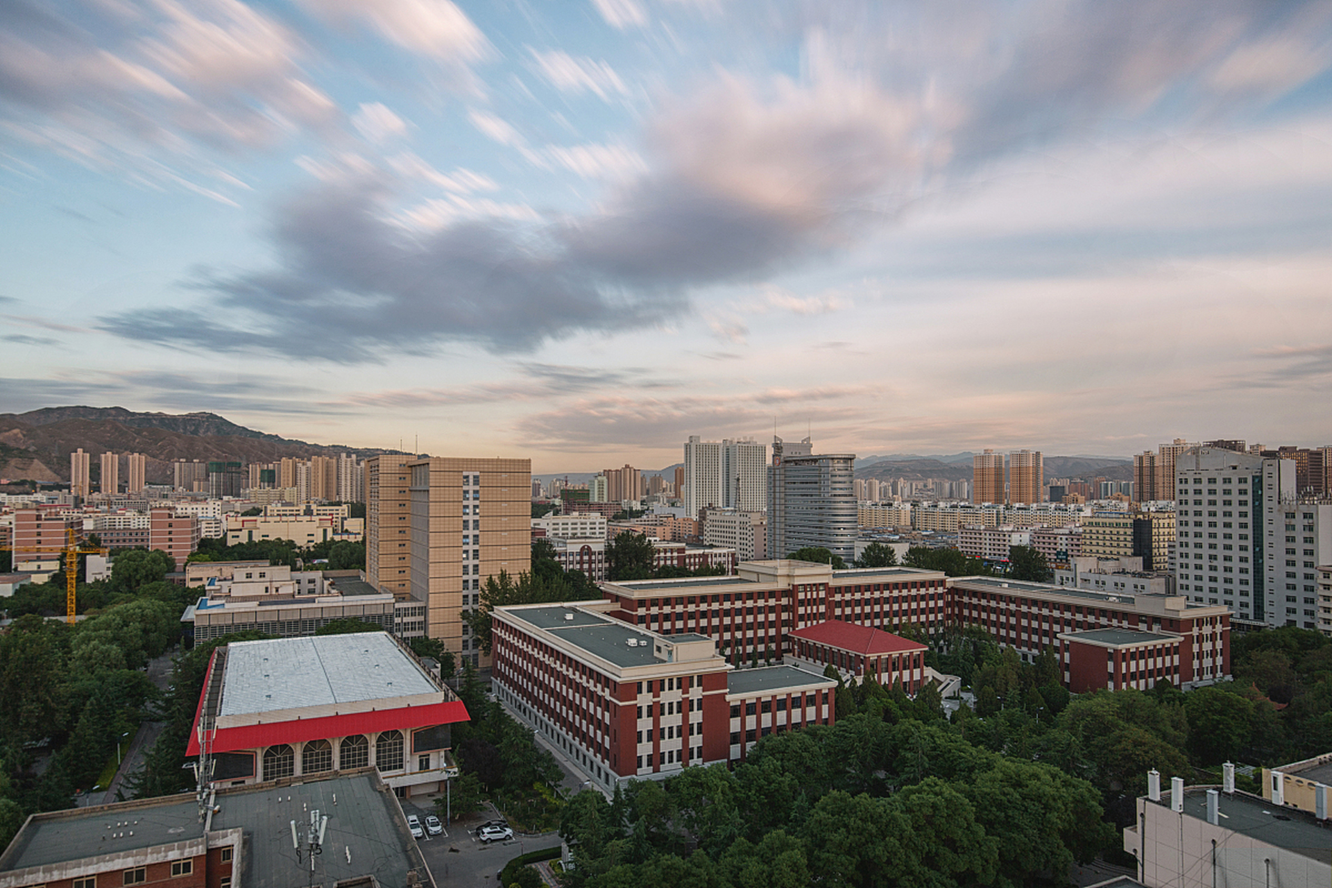 嘿,高三的学子们,今天来给你们介绍一下兰州交通大学.