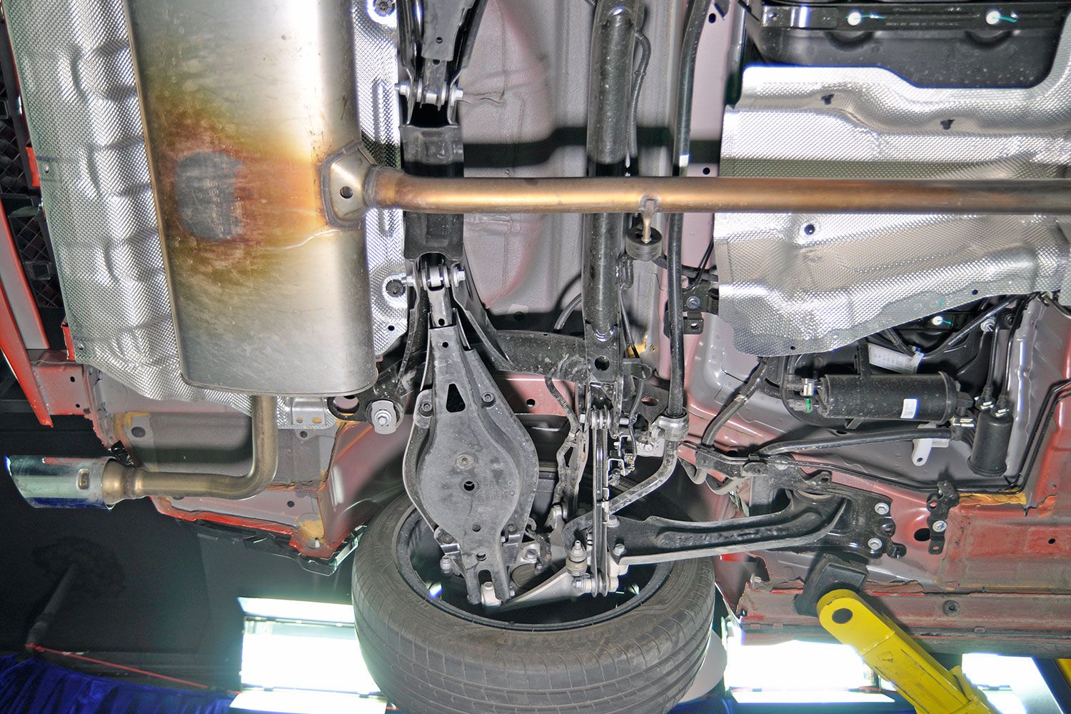 全面解析 领克03拆解报告之「底盘悬挂篇」