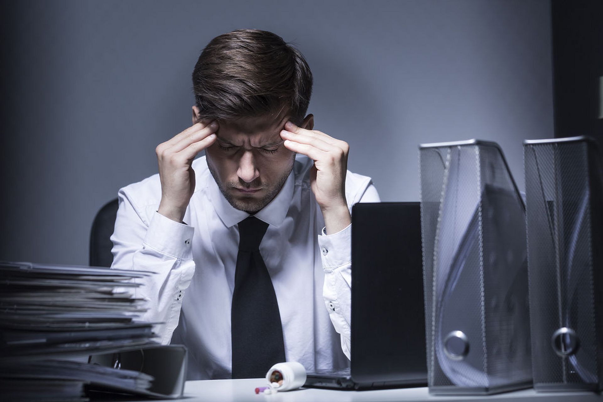 痛风的"元凶"并不是喝酒抽烟,这3个坏习惯,才是始作俑者