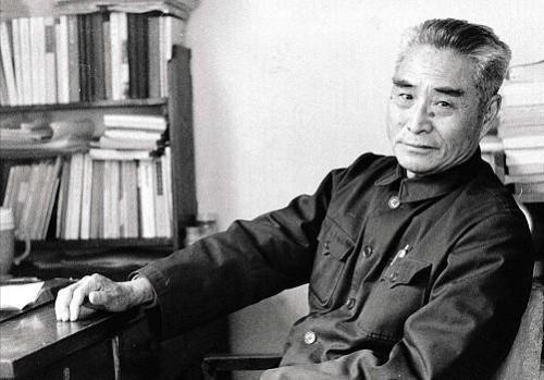 常乃超曾经留洋德国,为什么淮海战役时才是少将师长?