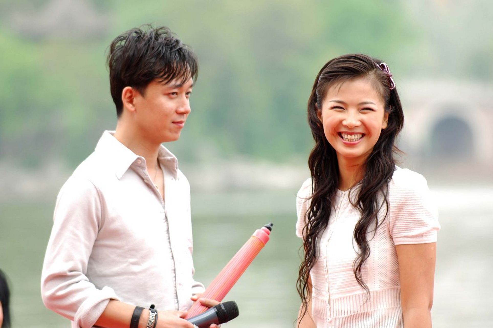 这两人,竟然是潘粤明和刘涛[左捂脸]!变化也太大了吧[左捂脸]!