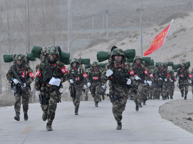 中国武警的反应能力到底有多快?从这件事就可以看出!网友:自豪