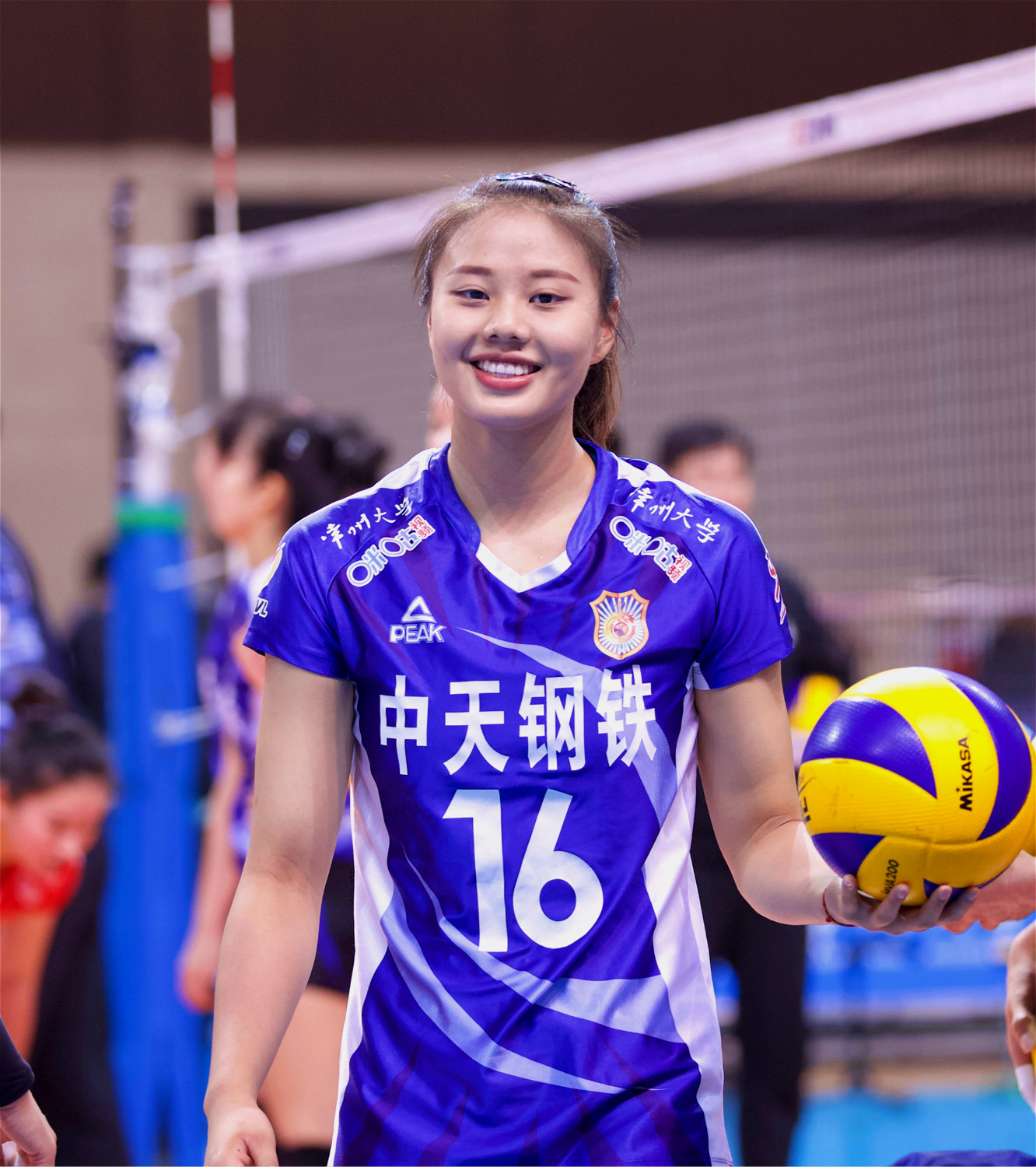 龚翔宇怎么退出女排全明星赛了?看到小宇在国家队训练 就放心了