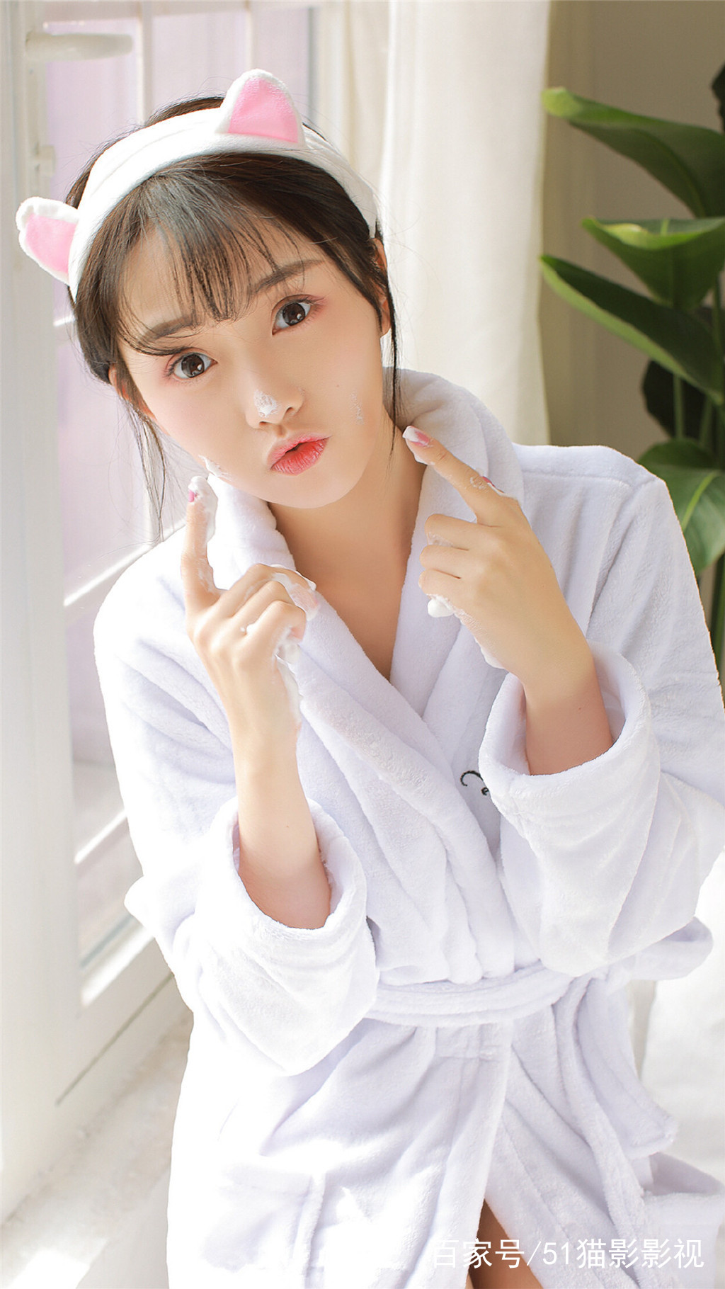 玩转人体工程学：浅谈电脑桌的选购和刷新