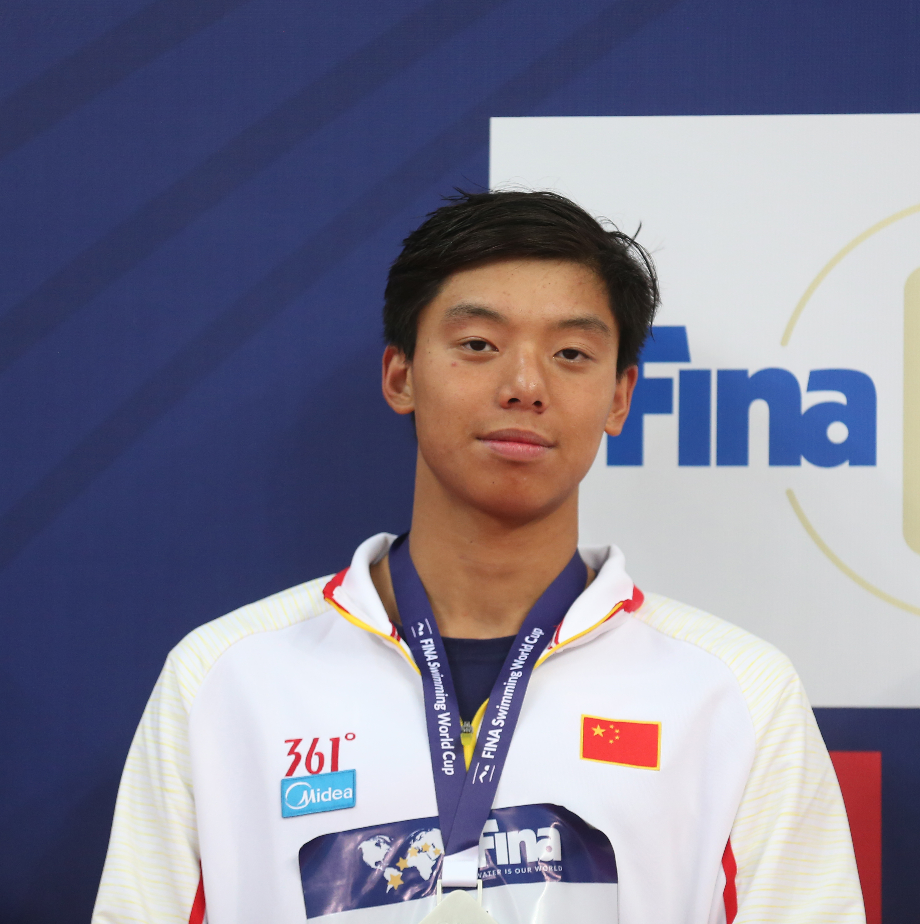 游泳——短池世界杯北京站:季新杰获男子1500米自由泳亚军