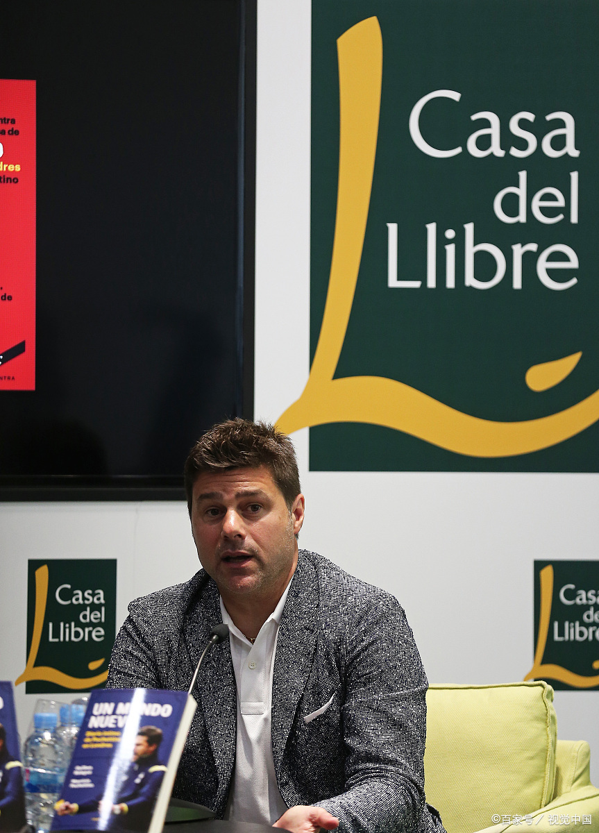 国外媒体消息:巴黎已经解雇主教练图赫尔