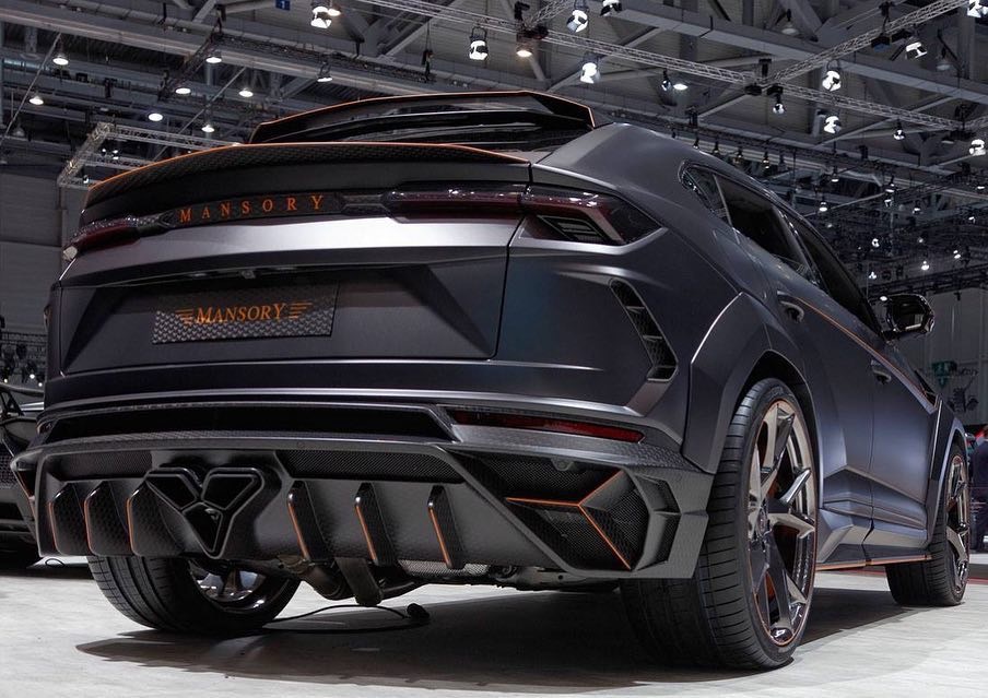 新兰博基尼urus mansory改装版 转载自百家号作者:小美摄影看看