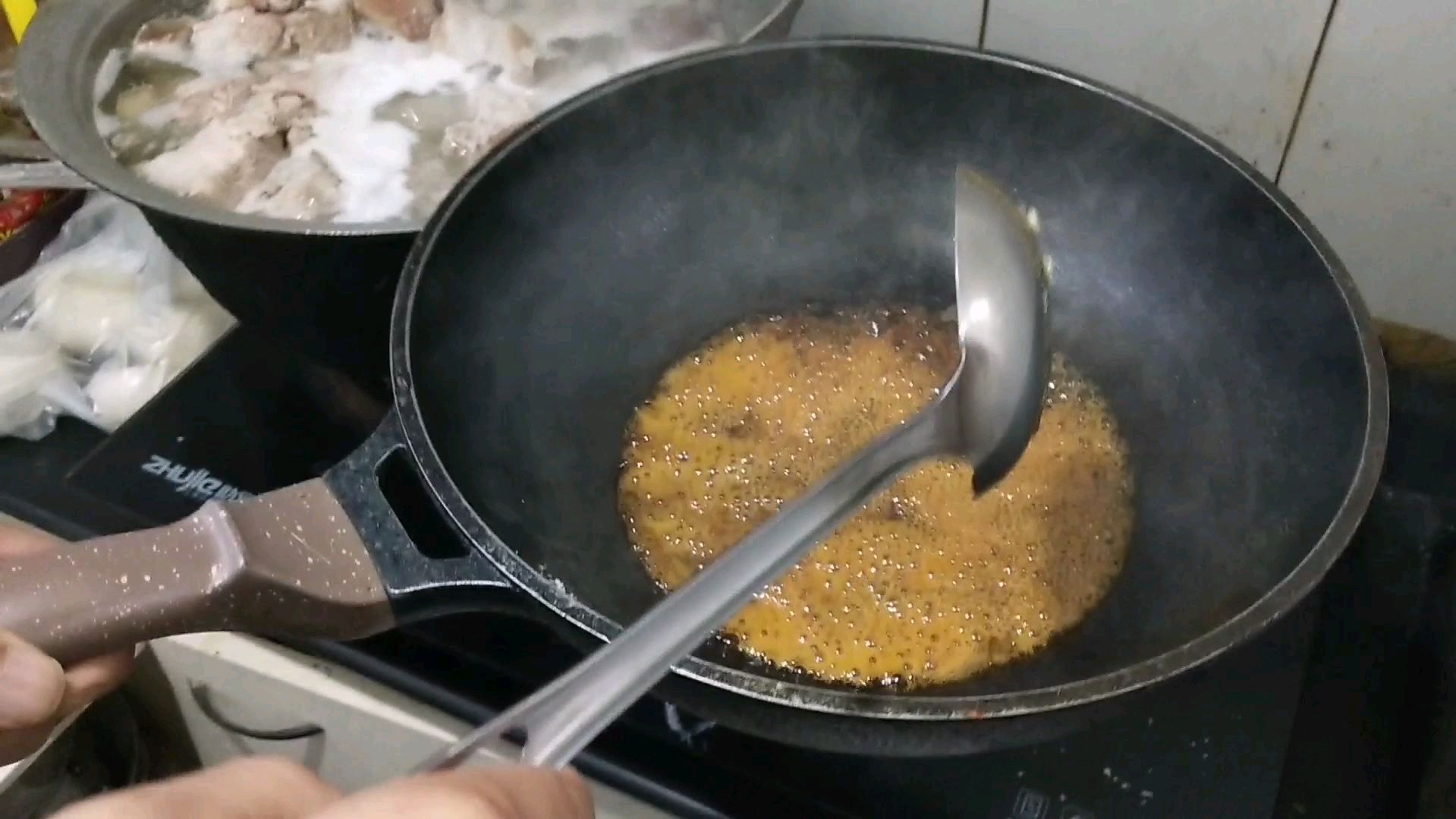 (第六天)卤肉炒糖色对颜色和口味很关键,炒到什么时候最好