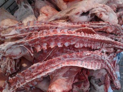 冬季羊肉最滋补,买羊肉挑这3个部位,摊贩:一看就知道是内行!