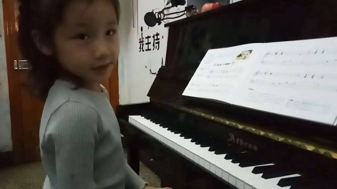 [图]中国风（三）第17首钢琴曲《小小歌唱家》