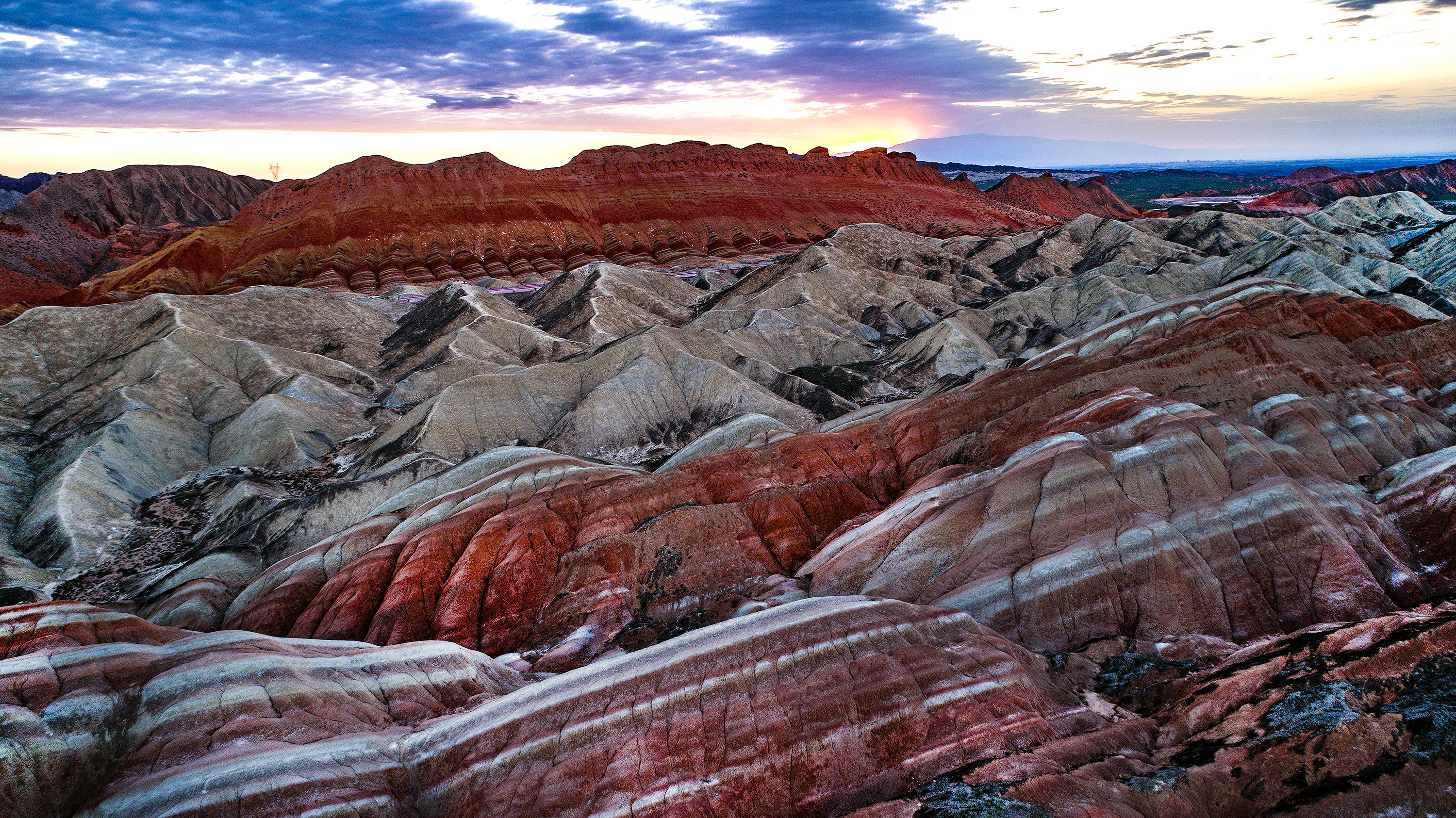 张掖丹霞地貌 七彩缤纷世界(8)