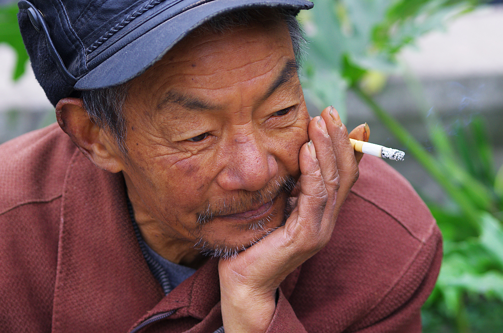 俗语:穷不改山,富不迁坟你懂了吗?老祖宗告诉你里面的智慧