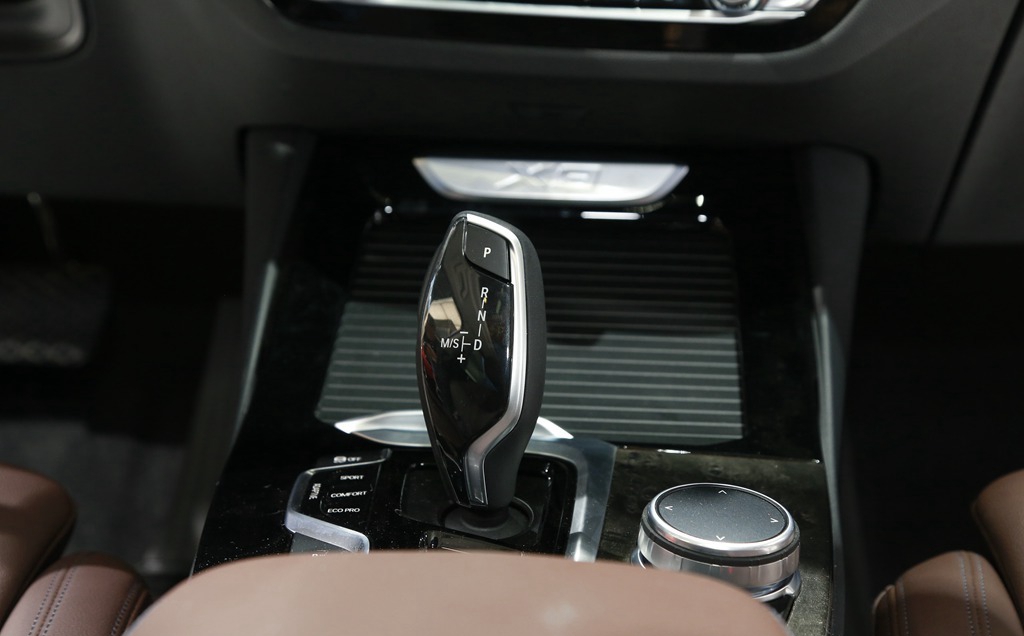 对宝马x3的浅读与图解