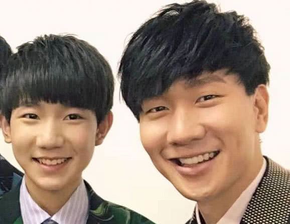 林俊杰现身王源生日宴会,王源会有多激动呢?
