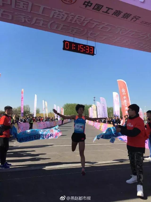 2019石家庄(正定)女子半程马拉松昨日在古城正定举办