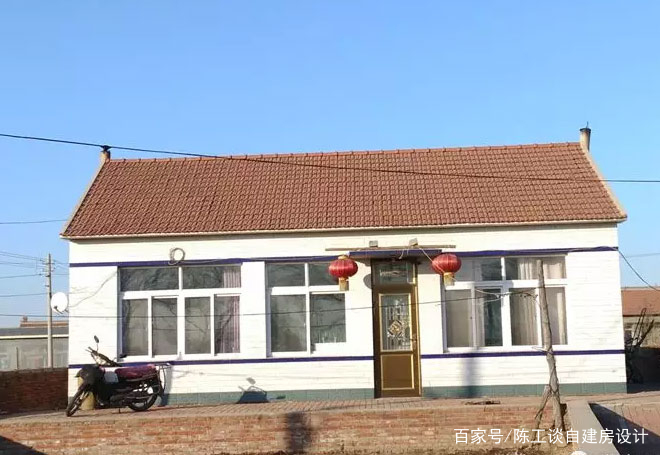 表姨家的农村新式砖瓦房占地11mx11m,10万元就能盖 表姨家的农村新式砖瓦房占地11mx11m,10万元就能盖