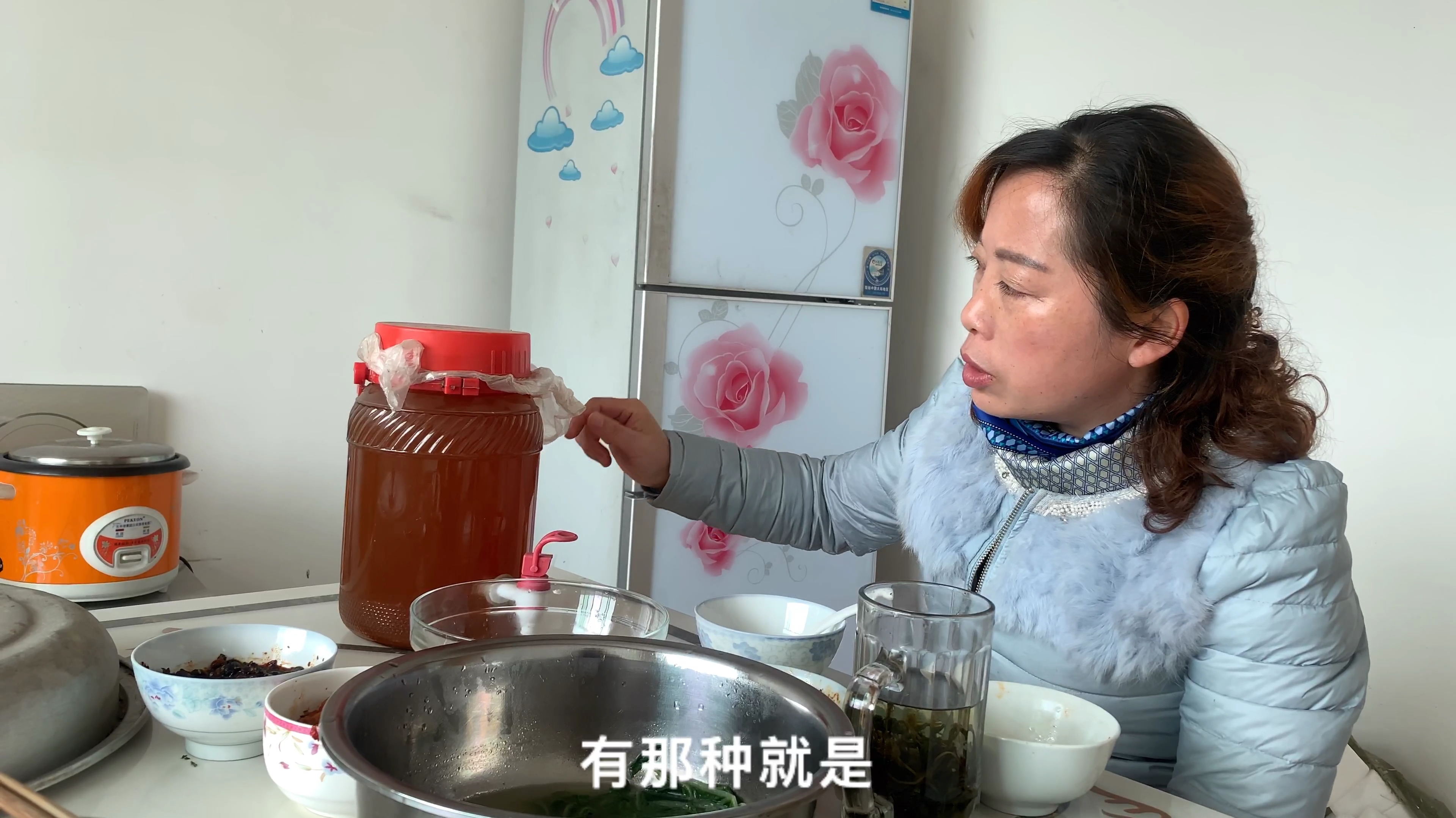 喝葡萄酒能降血脂和血压,但是自制的葡萄酒放了俩年,还能喝吗