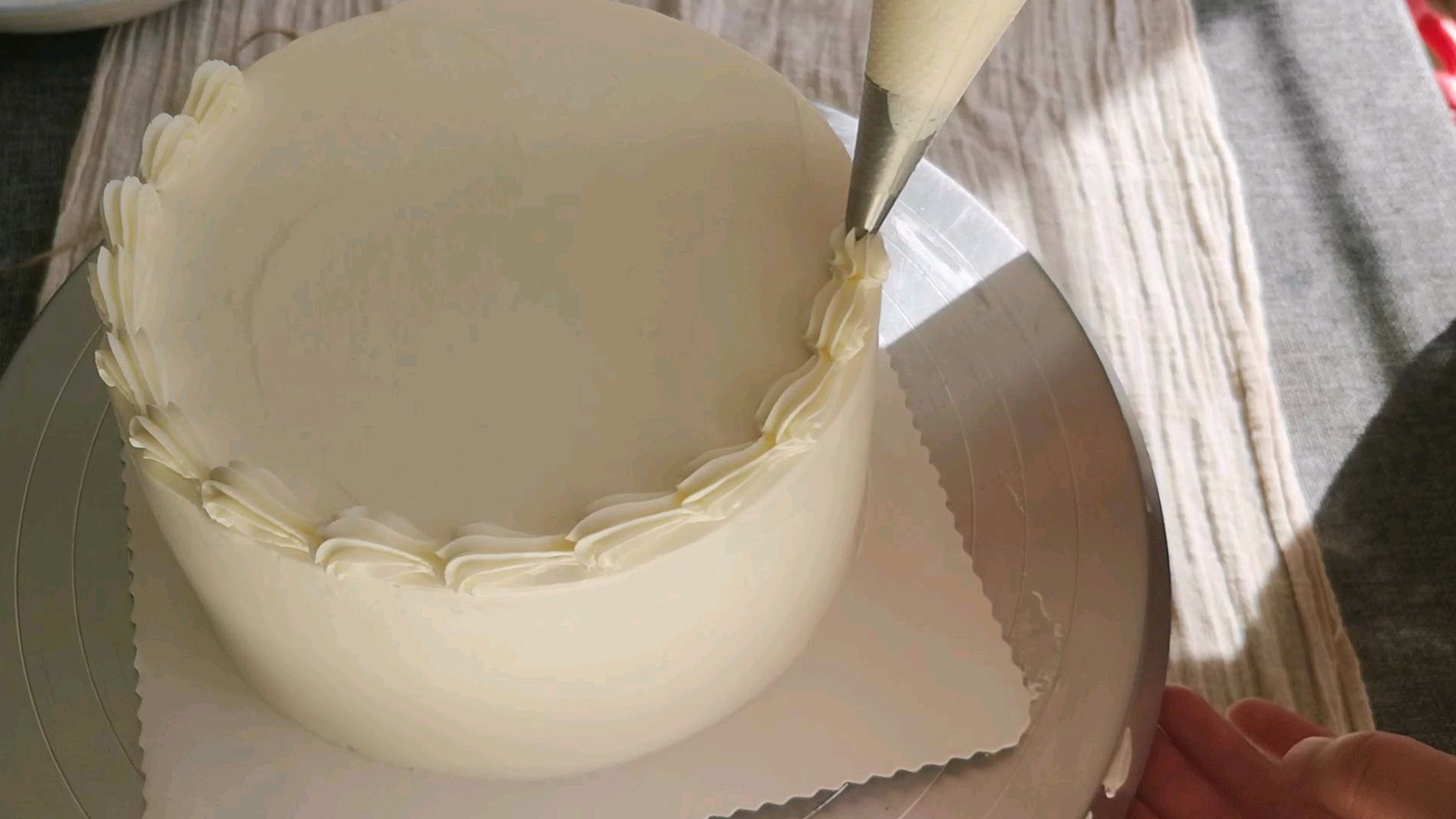 送父亲生日蛋糕,在家也能做,简单大方,做一个传达你的爱意吧