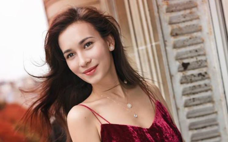 卢靖姗:一个甜美可人,有女人味的混血儿