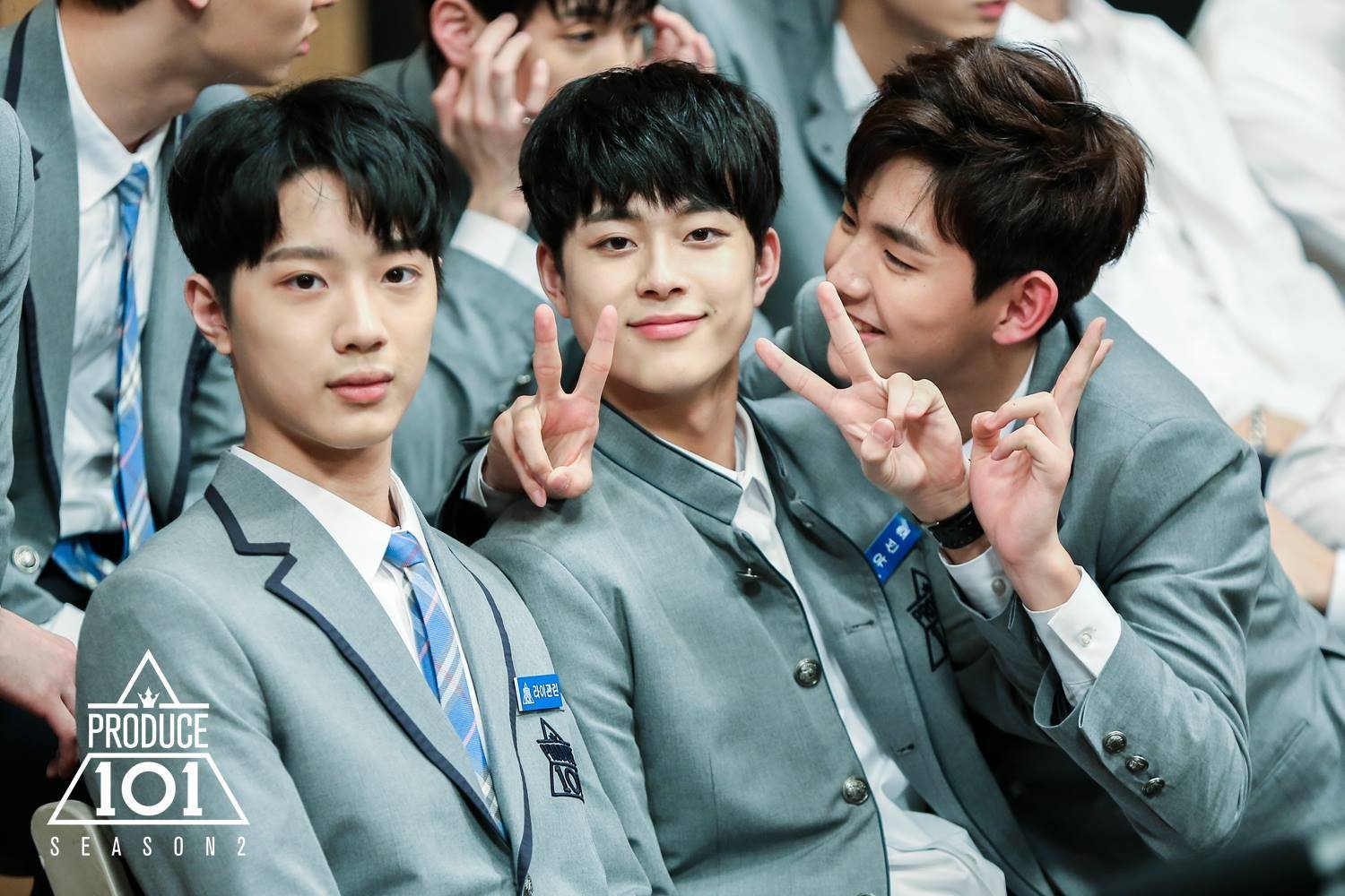 produce101相继撞脸:赖冠霖被称为女版崔雪莉,网友:颠覆三观!