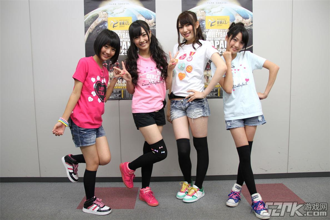 00后最流行的3种穿搭,被90后吐槽不懂时尚,网友:无法接受