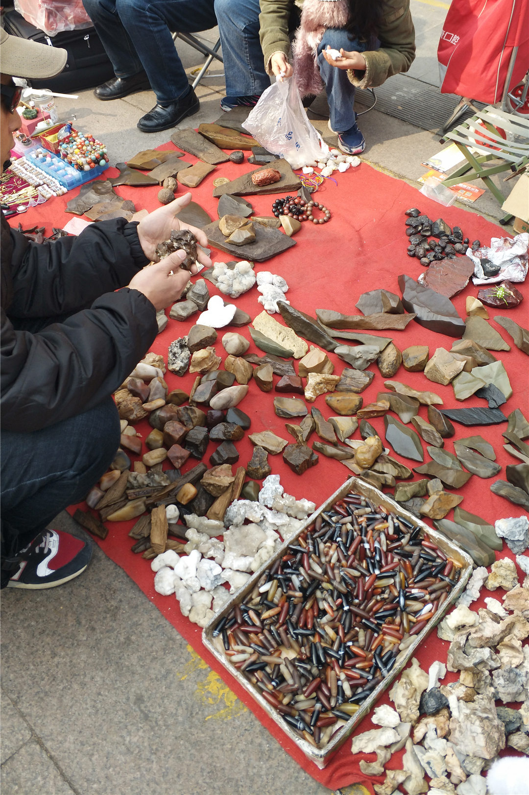 在天津街头淘宝,古玩地摊捡漏