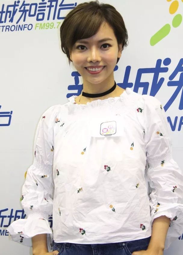 34岁香港女演员持续咳血半小时患支气管扩张症 医生说没得治