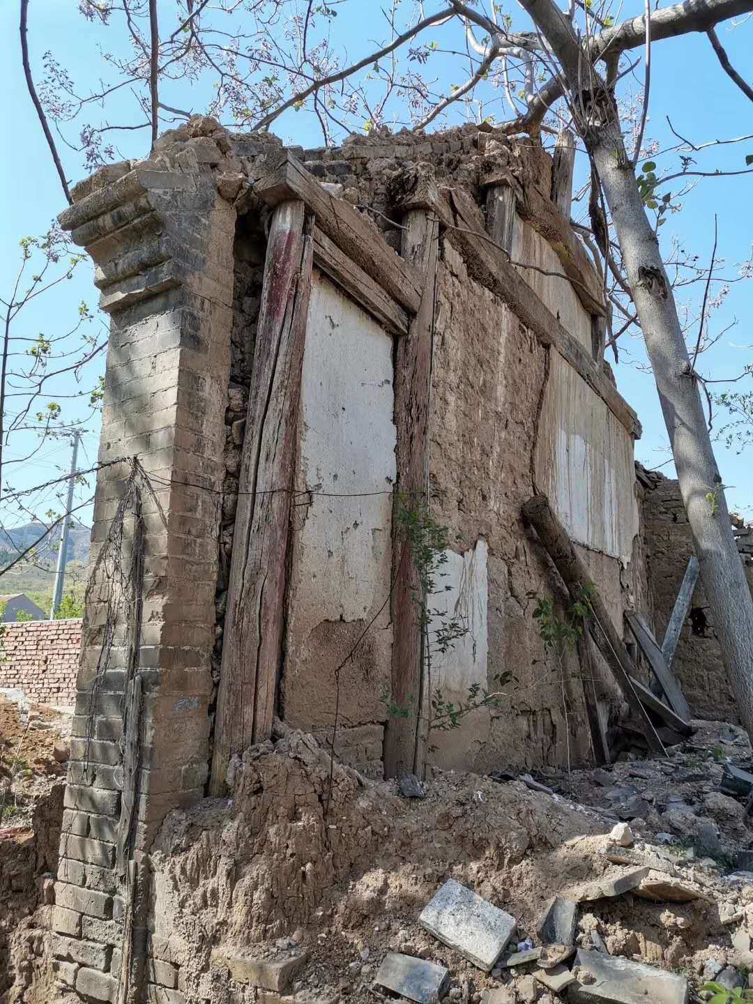 拜访临朐金钟寺遗址