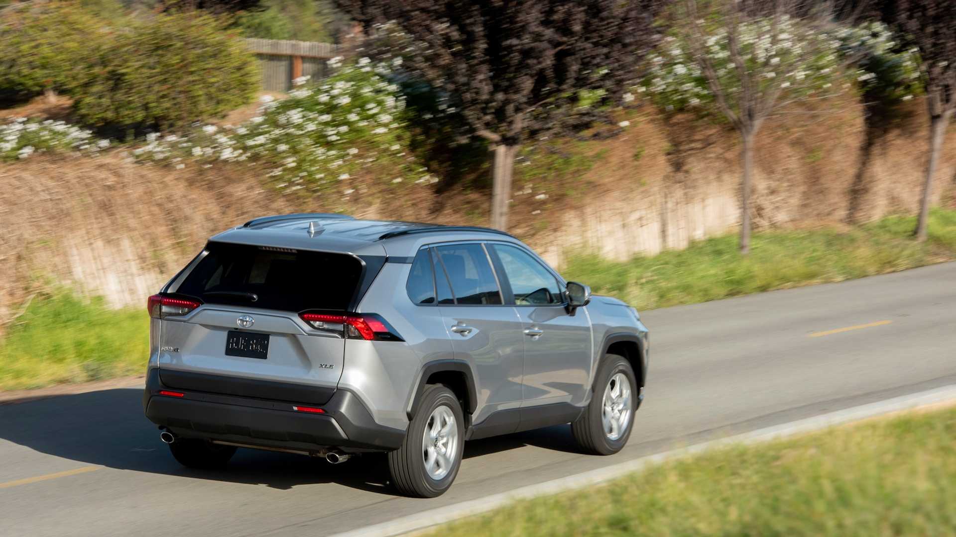 2019款豐田rav4最貴車型售價41341美元 和cr-v,奇駿相比該選誰