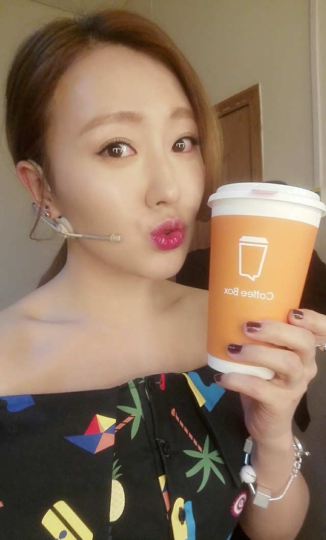 老公亿万身家,嫁人为妻的潘阳,反倒越来越美