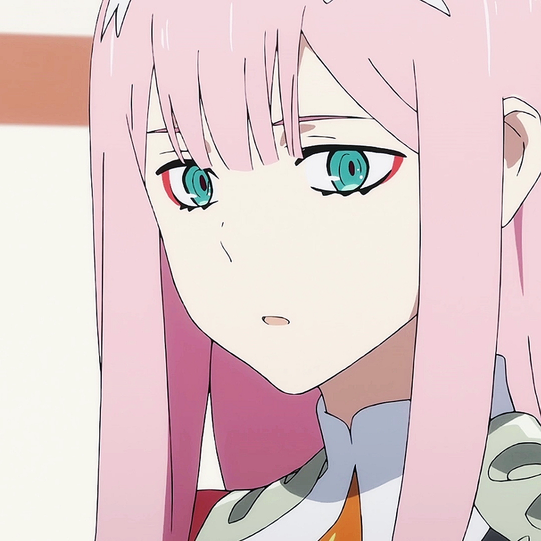 自截带犄角的少女02的动漫头像