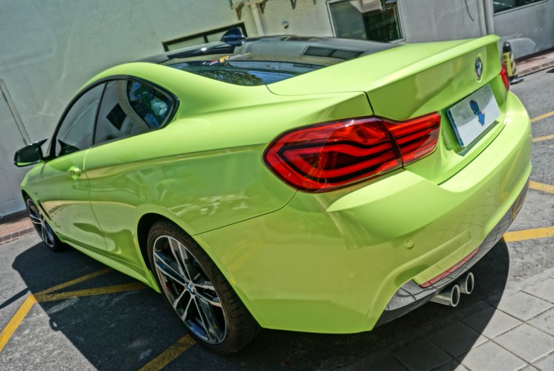 柠檬绿宝马m3,这个配色真的很清爽