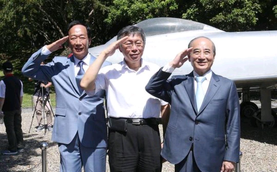 亲民党:郭柯王都想和宋楚瑜见面