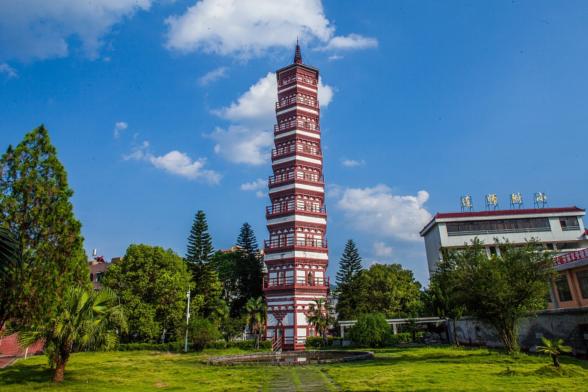 仙岩慧光塔图片