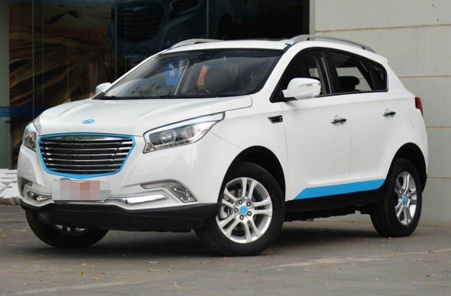 华泰新能源xev260外观时尚大气的,看起来就很上档次